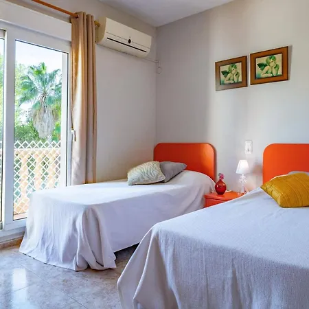 Belinda By * קלפה