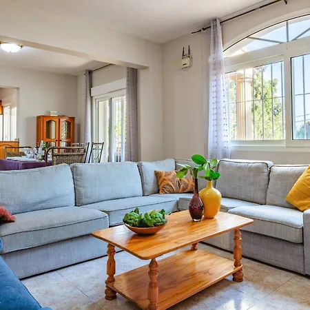 Belinda By וילה *