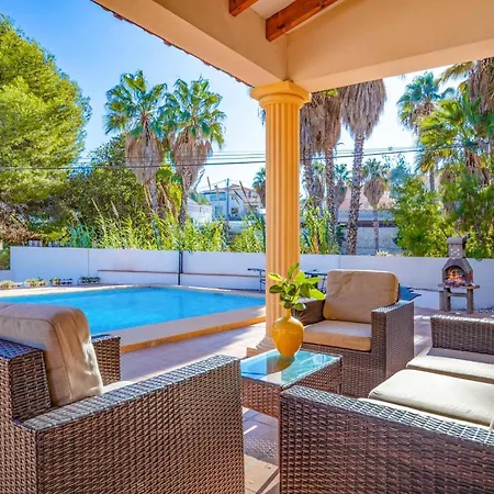 Belinda By Βίλα Κάλπε